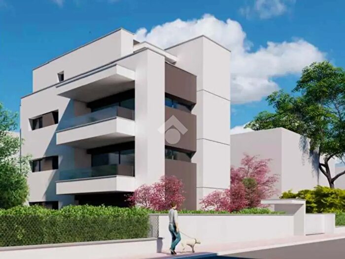 Appartamento quadrilocale in vendita in Via Preti, Modena