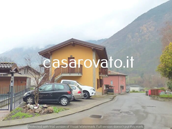 Case in Vendita e in Affitto - 2