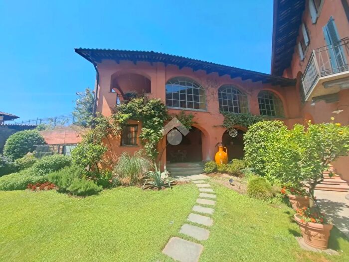 Casa quadrilocale in affitto in Via Guglielmo Mosca, Dorzano