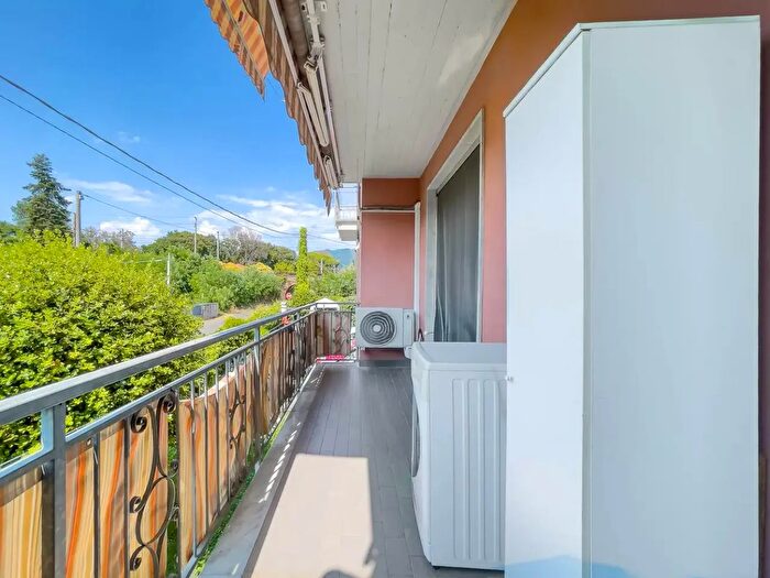 Appartamento con 5 locali in vendita in Sarzana