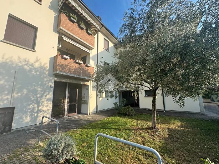 Appartamento trilocale in vendita in Via Emilia Ovest, Rubiera