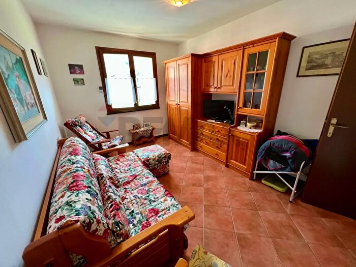 Appartamento con 5 locali in vendita in Via Guglielmo Marconi, Santo Stefano D'Aveto