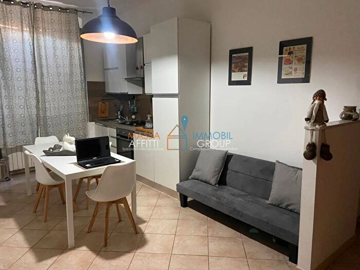Appartamento bilocale in vendita in Viale XX Settembre, Carrara