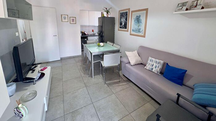 Appartamento bilocale in vendita in Via Madonna degli Angeli, Borghetto Santo Spirito