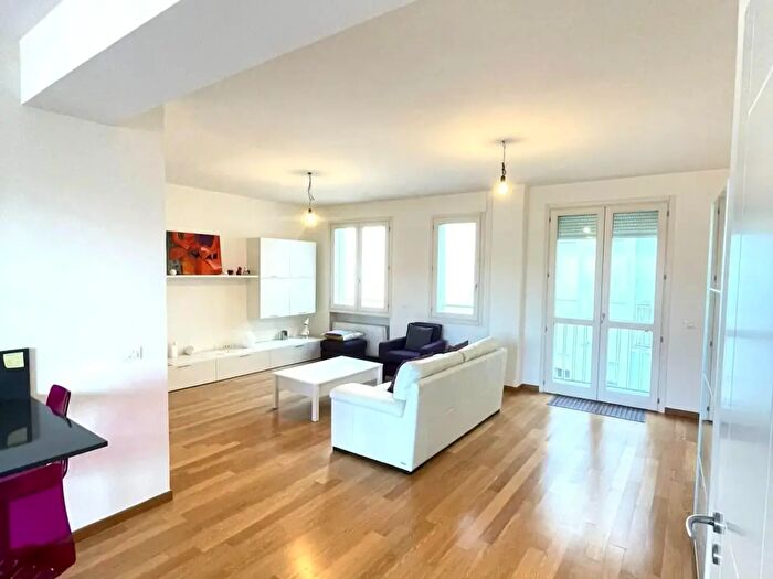 Appartamento con 5 locali in vendita in Pisa