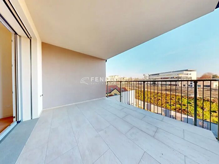 Appartamento trilocale in vendita in Via Clitumno, Milano