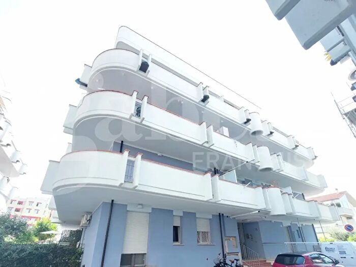 Appartamento bilocale in vendita in Via Merano, Alba Adriatica