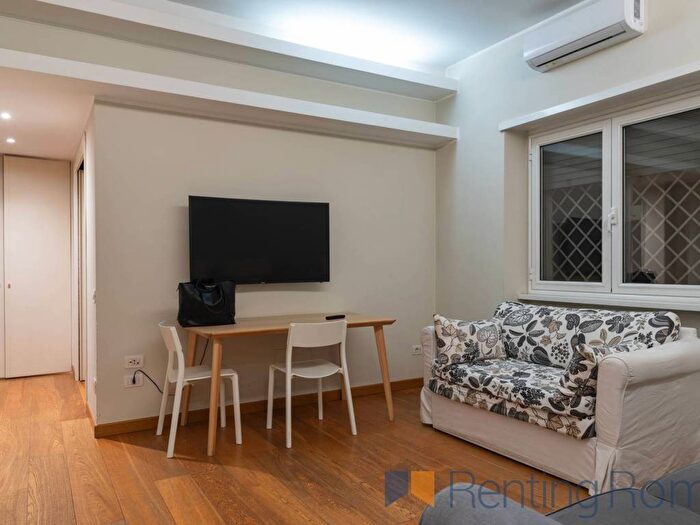 Appartamento trilocale in affitto in Via Zanzur, Africano Villa Chigi, Roma