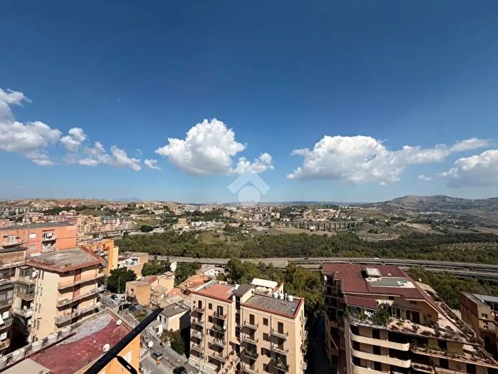 Appartamento quadrilocale in vendita in Via Gioeni, Agrigento