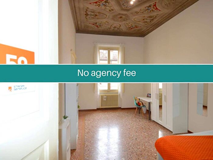 Appartamento con 6 locali in affitto in Corso Canalgrande, Centro Storico, Modena