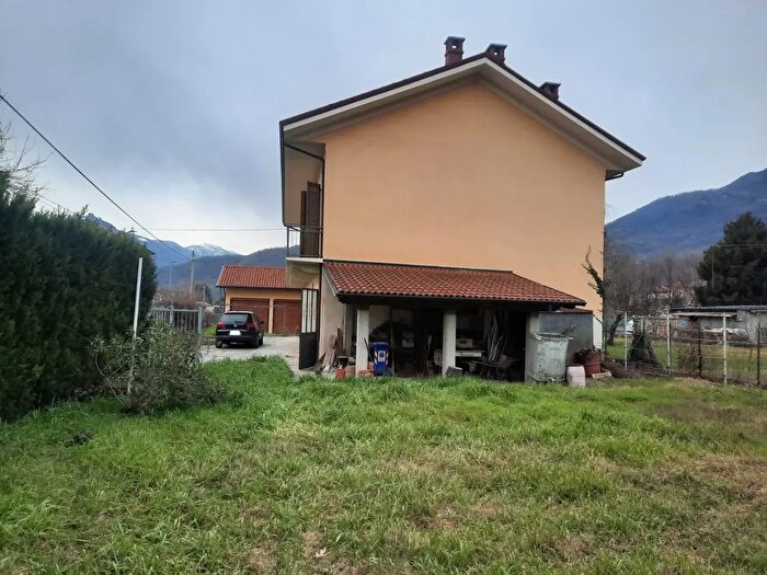 Casa in vendita in Via Risorgimento, Almese