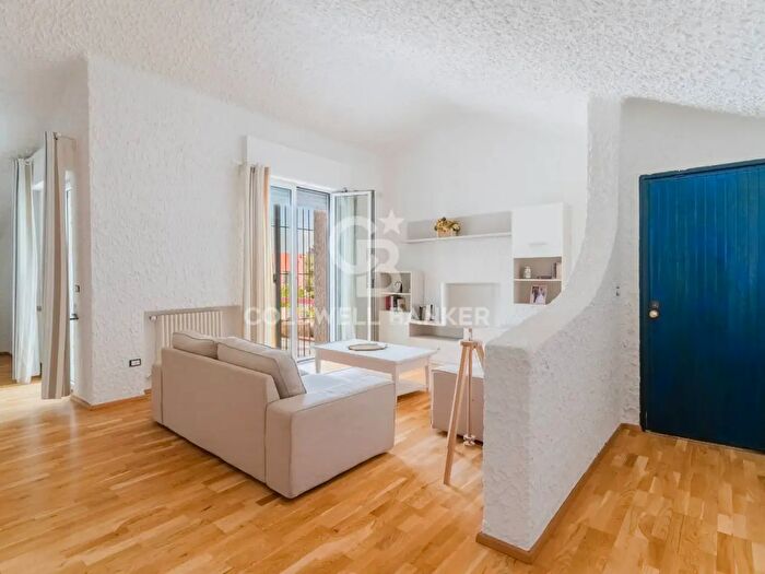 Casa con 10 locali in vendita in Vico d'Amely, Bari
