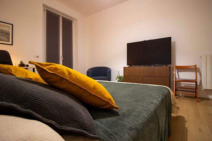 Appartamento monolocale in affitto in Via Alfredo Baccarini, Roma