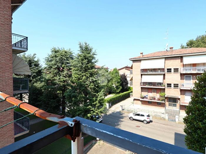 Appartamento trilocale in vendita in Via Aleardo Aleardi, Reggio Emilia