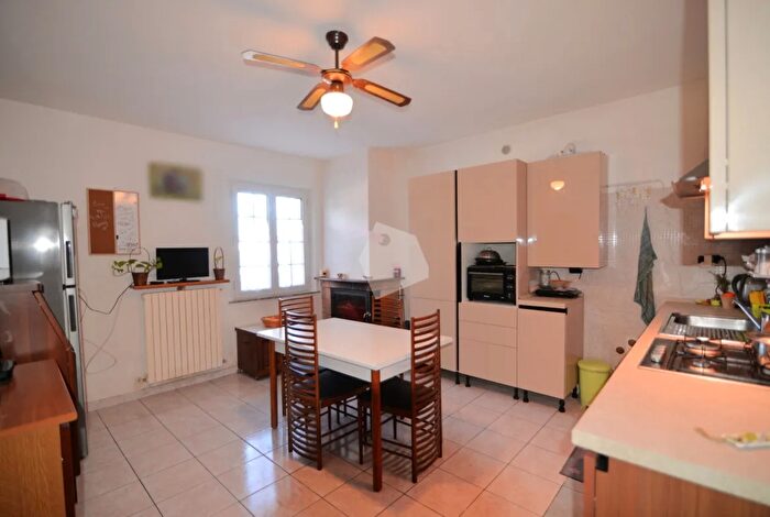 Appartamento trilocale in vendita in Chiesanuova di Treia, Treia