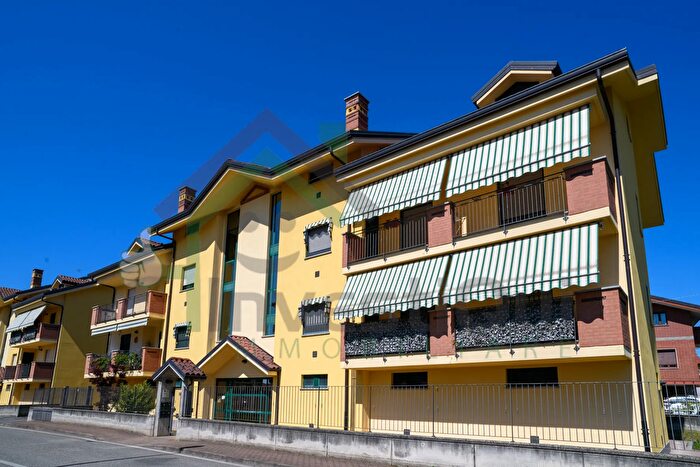 Appartamento trilocale in vendita in Via Gerardi Bianca, Cirie