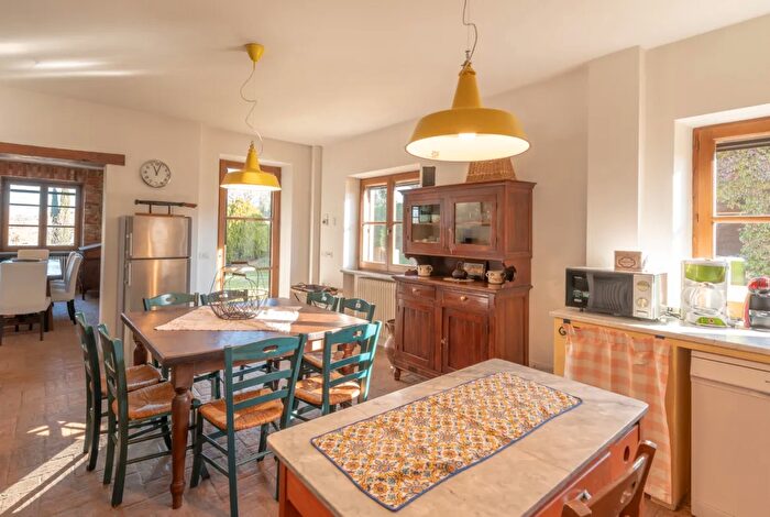 Casa in vendita in Castiglione Del Lago