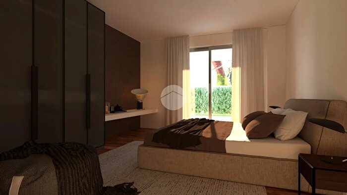 Appartamento trilocale in vendita in Via Giuliano Dati, Rimini