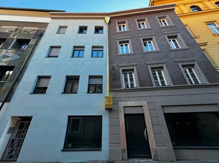 Appartamento trilocale in vendita in Via Vintola, Bolzano