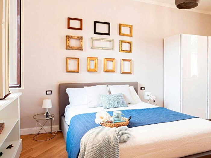 Appartamento monolocale in affitto in Via Santa Cecilia, San Babila, Milano