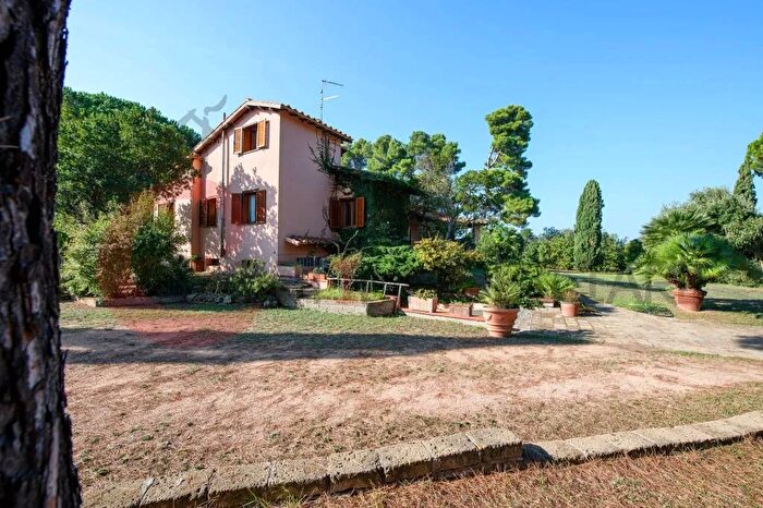 Casa con 6 locali in vendita in Località Pian dAlma Castiglione della Pescaia, Castiglione Della Pescaia