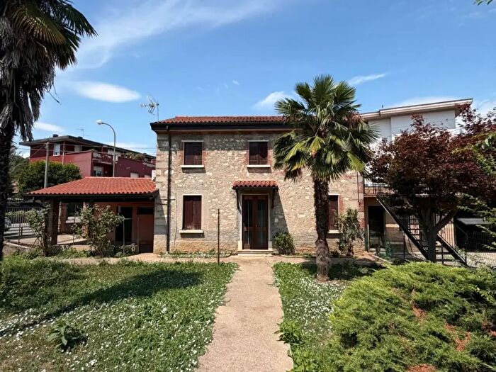 Casa con 5 locali in vendita in Via Brandellero, Malo