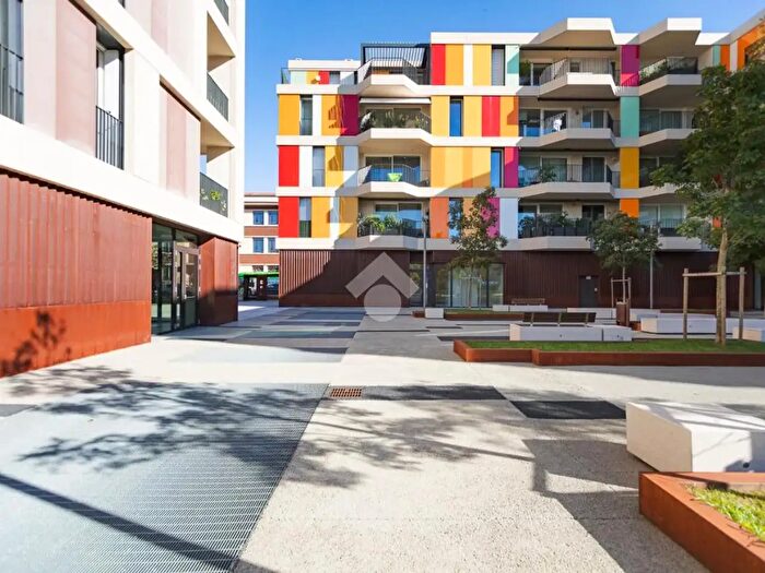 Appartamento bilocale in vendita in Viale Suzzani, Milano