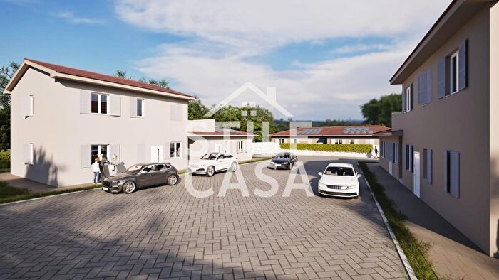 Case in Vendita e in Affitto - 3