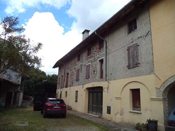 Casa con 6 locali in vendita in Mereto Di Tomba