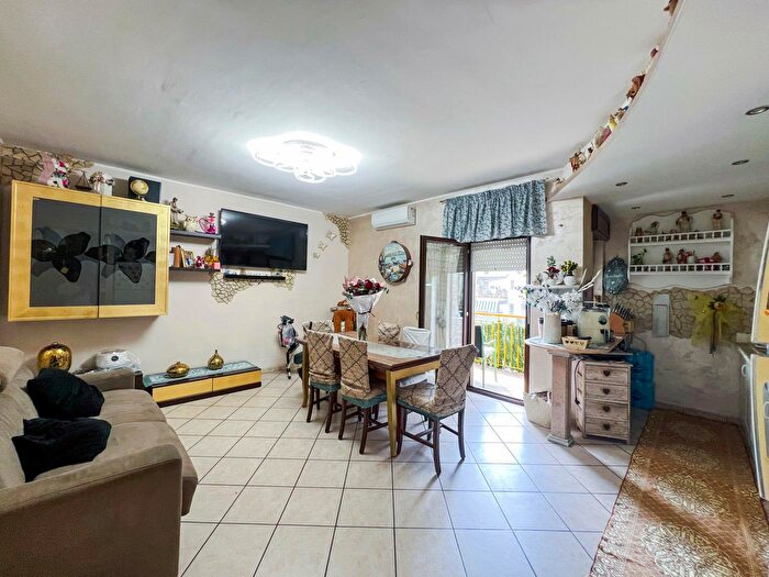 Appartamento trilocale in vendita in Via Casacelle, Giugliano In Campania