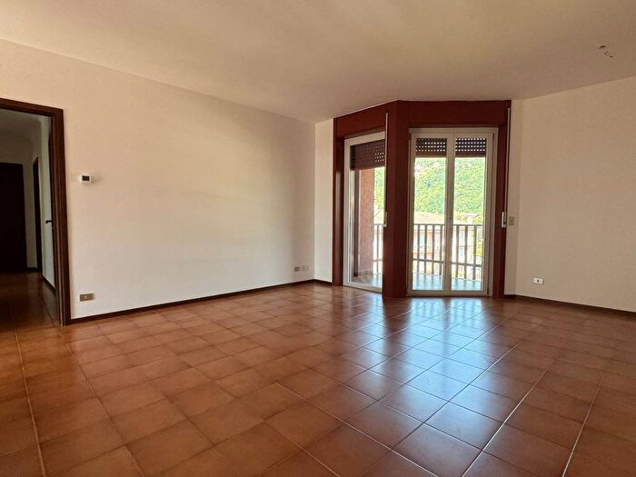 Appartamento quadrilocale in affitto in Centro, Domodossola