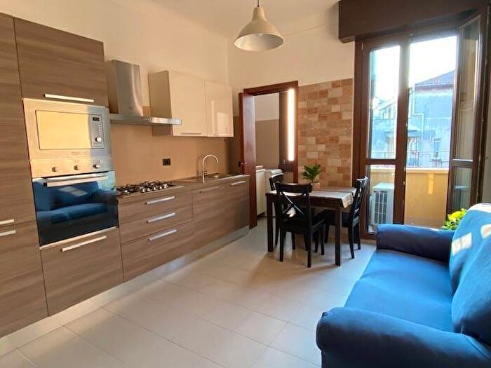 Appartamento bilocale in affitto in Via Felicita Morandi, Rovereto, Milano