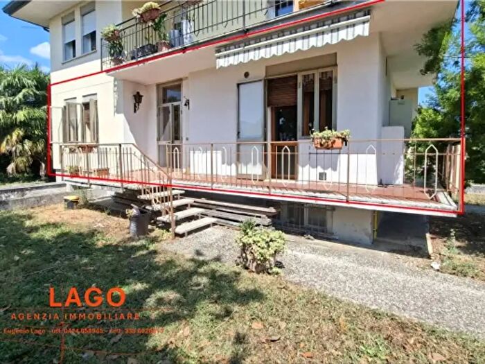 Appartamento con 6 locali in vendita in Mussolente