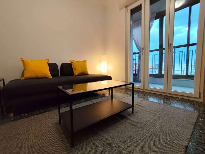 Appartamento bilocale in affitto in Via Oslavia, Sesto San Giovanni