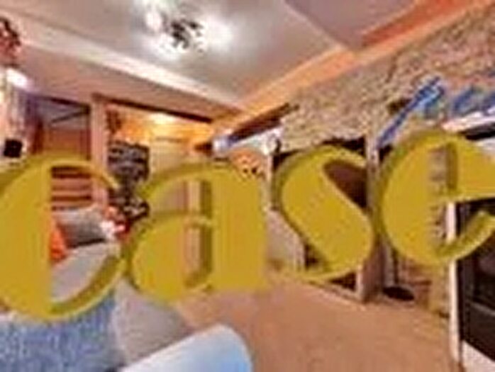 Casa con 8 locali in vendita in Massarosa