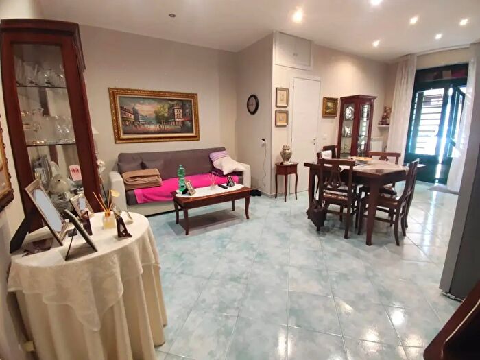 Appartamento trilocale in vendita in Via Manfredonia, San Severo