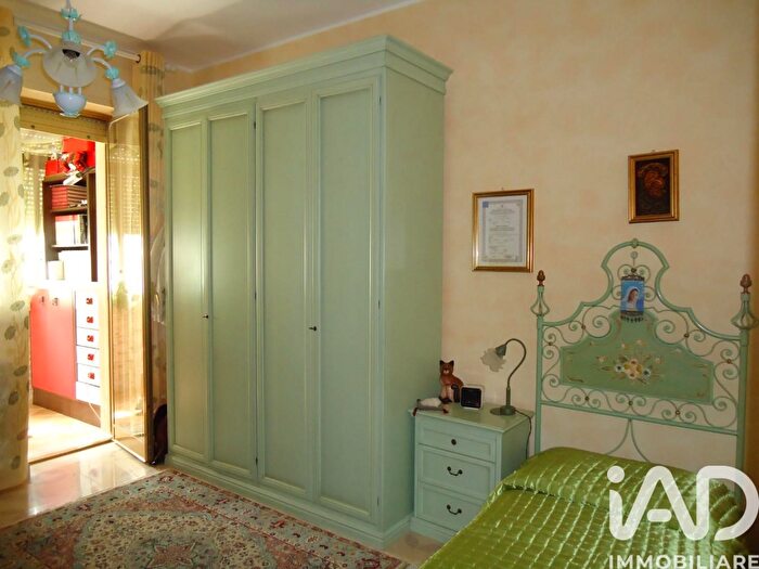 Appartamento con 6 locali in vendita in Via Boldini, Brindisi