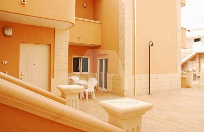 Appartamento trilocale in vendita in Via Attendolo, Salve