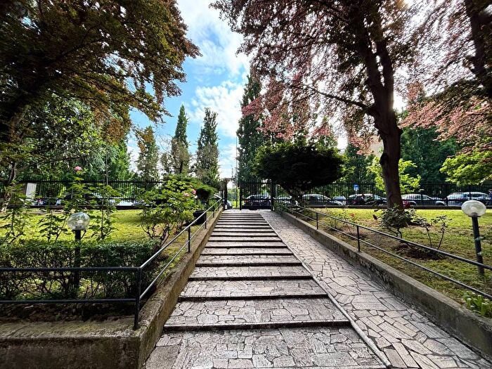 Appartamento bilocale in affitto in Via Pietro Colletta, Lodi Brenta, Milano