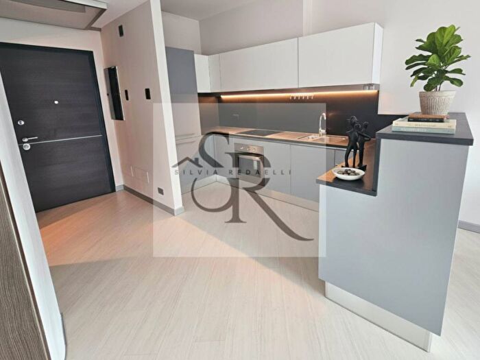 Appartamento bilocale in affitto in Largo Caleotto, Caleotto, Lecco