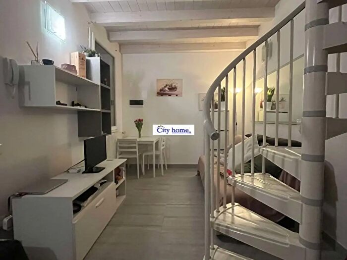 Appartamento trilocale in affitto in Ferrara