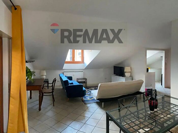 Appartamento trilocale in affitto in Via Giosue' Carducci G, Bergamo