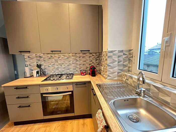 Case in Vendita e in Affitto - 3