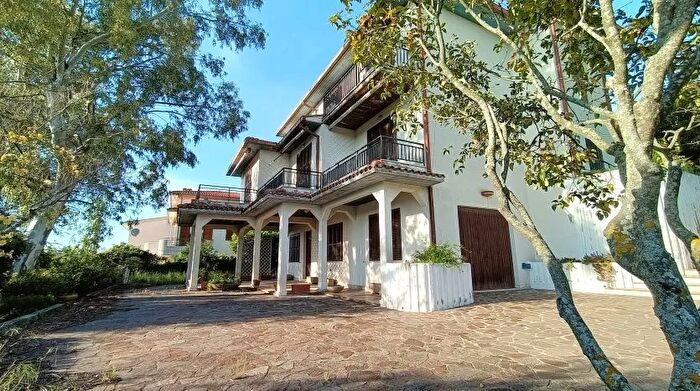 Casa con 5 locali in vendita in Via Cuoco Larino, Larino