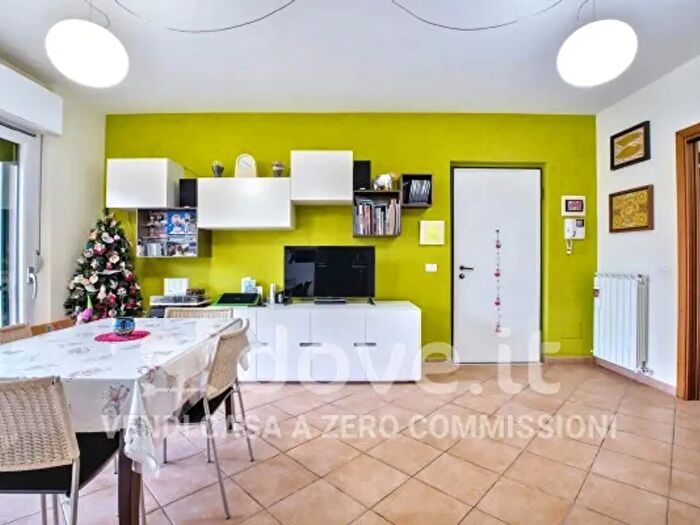 Appartamento quadrilocale in vendita in Via della Madonnina, Spoltore