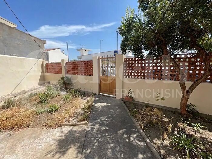 Casa con 5 locali in vendita in Via Nuoro, Oristano