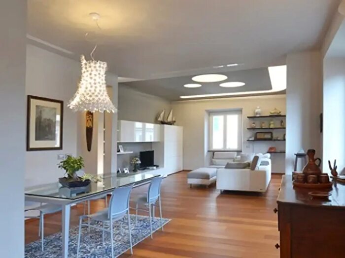 Appartamento quadrilocale in vendita in Piazza Giovanni Antonelli, Firenze