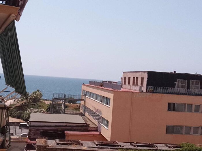 Appartamento bilocale in affitto in Bagnoli, Napoli