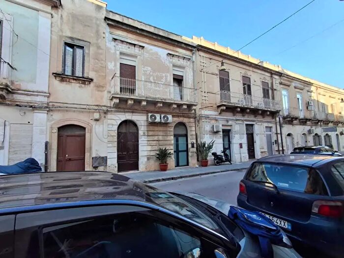 Casa trilocale in vendita in Via Piave, Siracusa