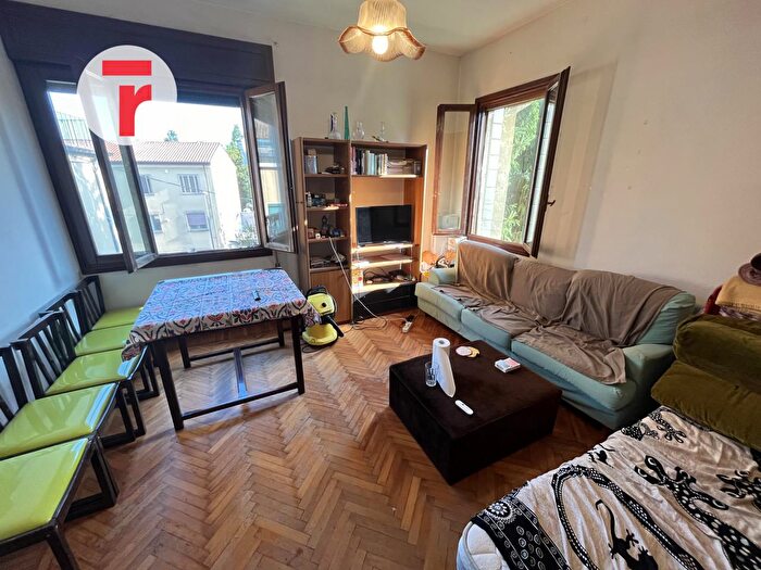 Appartamento con 5 locali in vendita in Via Citolo da Perugia, Padova